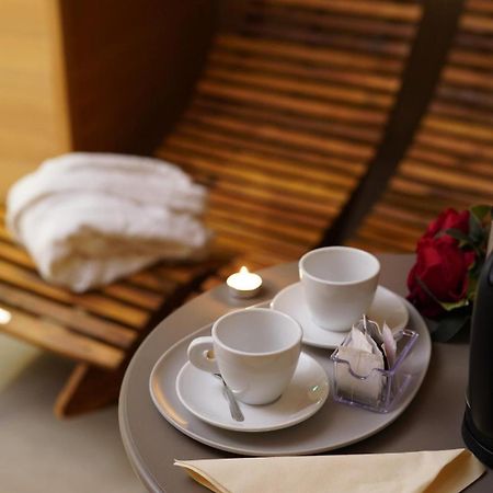 B&B Suites&Rooms Piazza Dei Martiri Катания Екстериор снимка