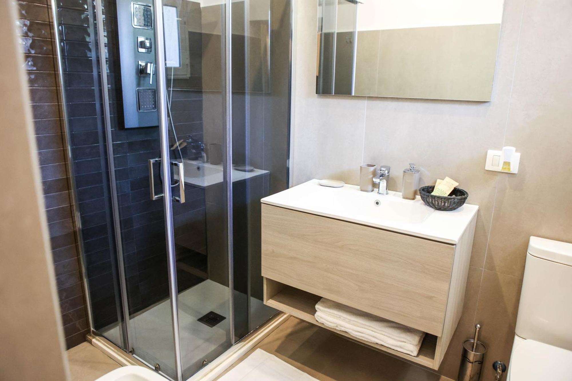 B&B Suites&Rooms Piazza Dei Martiri Катания Екстериор снимка