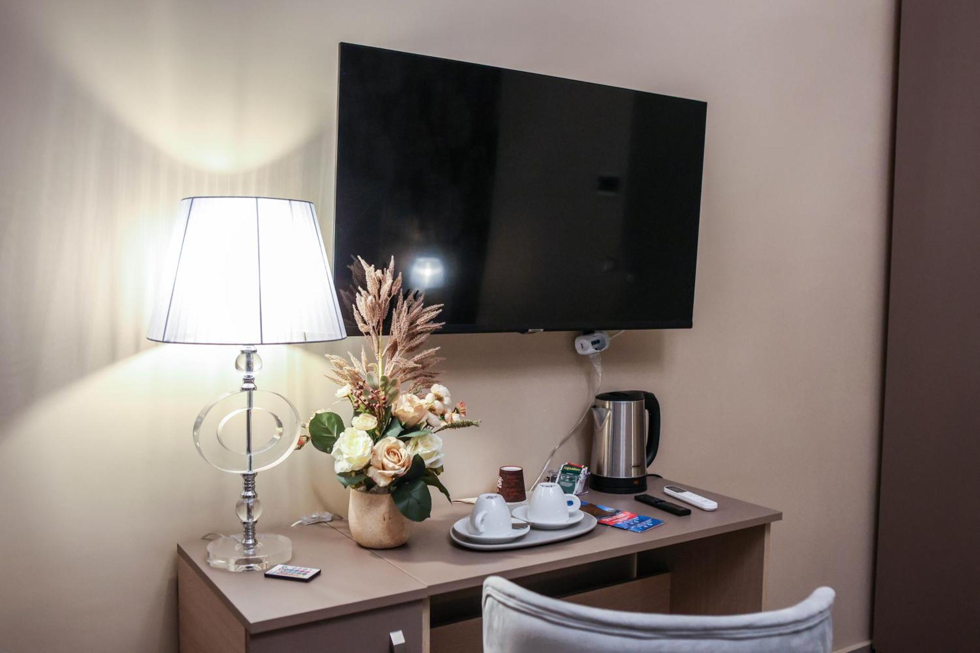 B&B Suites&Rooms Piazza Dei Martiri Катания Екстериор снимка