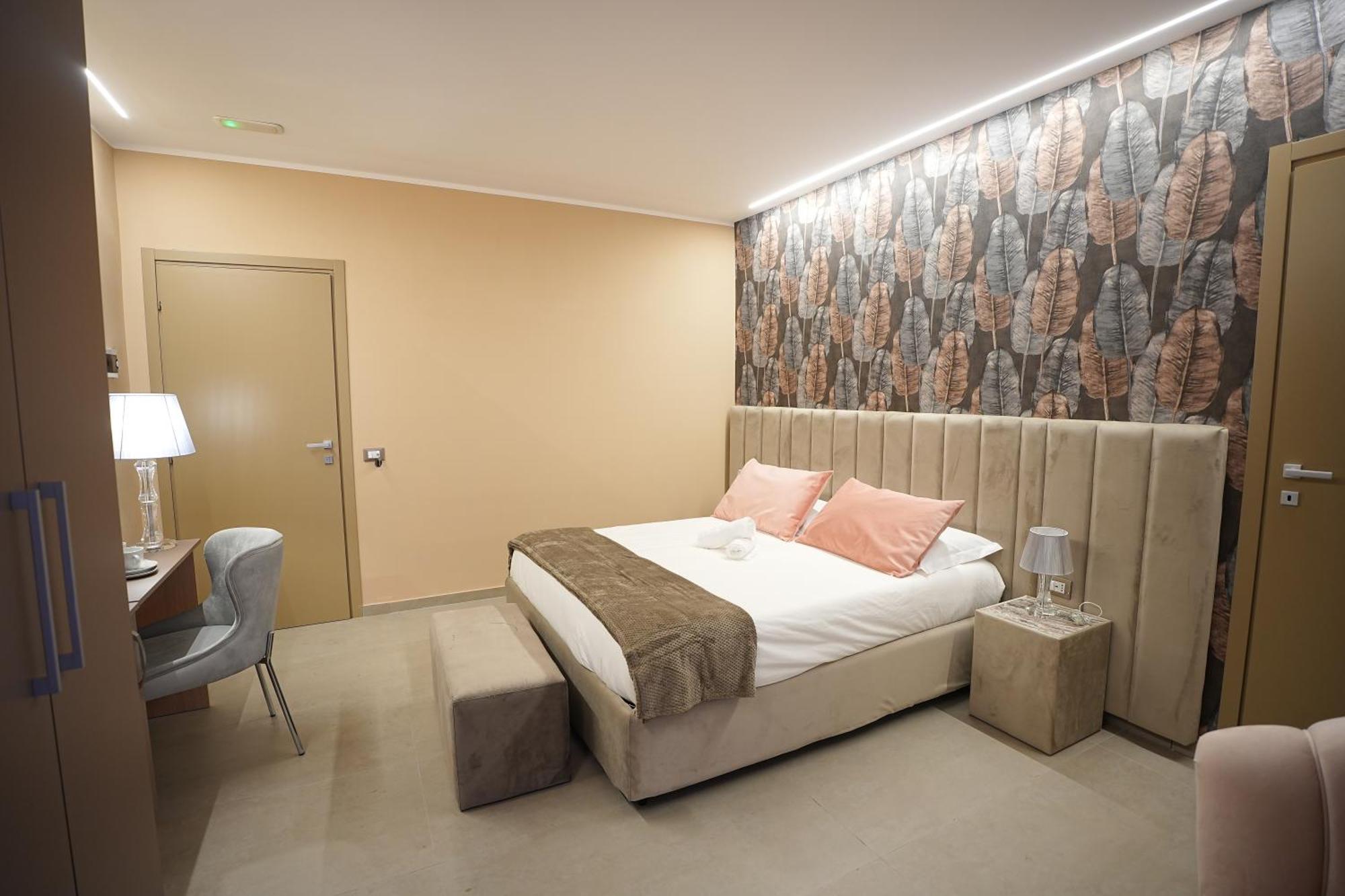 B&B Suites&Rooms Piazza Dei Martiri Катания Екстериор снимка